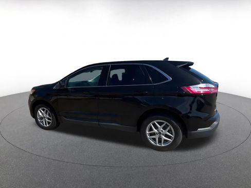 Used 2023 Ford Edge SEL AWD/4WD image 10