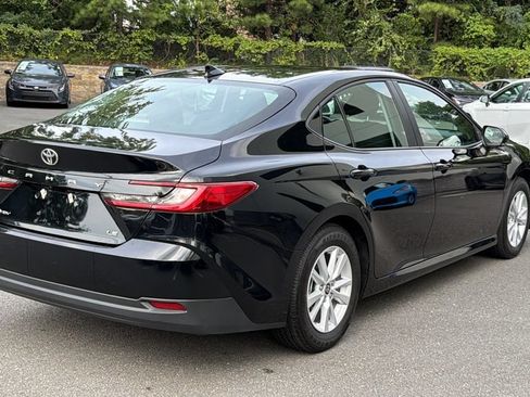 Used 2026 Toyota Camry LE FWD image 4