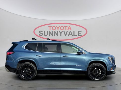 Used 2025 GMC Acadia Denali w/ Super Cruise Package image 9