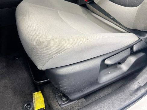 Certified 2022 Toyota Corolla LE image 13