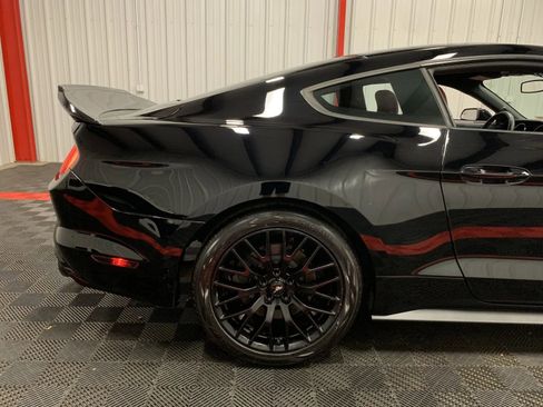 Used 2017 Ford Mustang GT w/ GT Performance Package image 22
