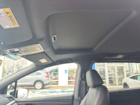 Certified 2025 Honda Odyssey Sport-L image 22