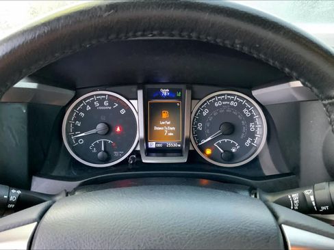 Used 2023 Toyota Tacoma SR5 RWD image 25