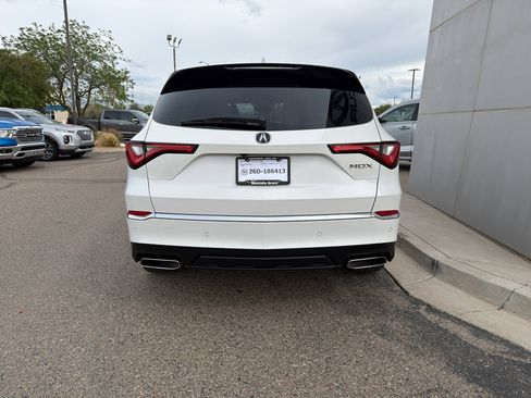 Certified 2023 Acura MDX FWD w/ Technology Package image 7