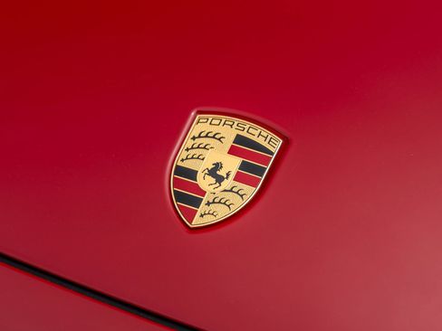 Certified 2024 Porsche Cayenne Coupe AWD/4WD image 16