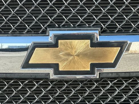 Certified 2024 Chevrolet Express 2500 w/ Driver Convenience Package image 32