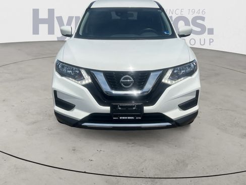 Used 2020 Nissan Rogue S AWD/4WD image 9