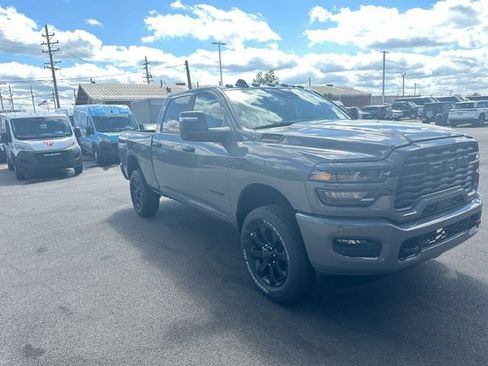 New 2026 RAM 2500 Big Horn AWD/4WD image 11