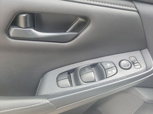 Certified 2025 Nissan Sentra S FWD image 15