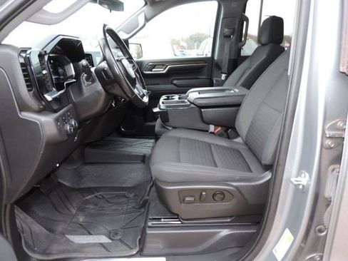 Certified 2023 Chevrolet Silverado 1500 LT image 22