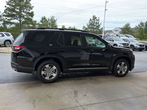 New 2026 Honda Pilot EX-L image 7