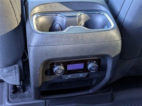 New 2026 Chevrolet Traverse LT image 27