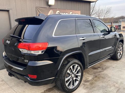 Used 2019 Jeep Grand Cherokee Limited w/ Luxury Group II AWD/4WD image 8