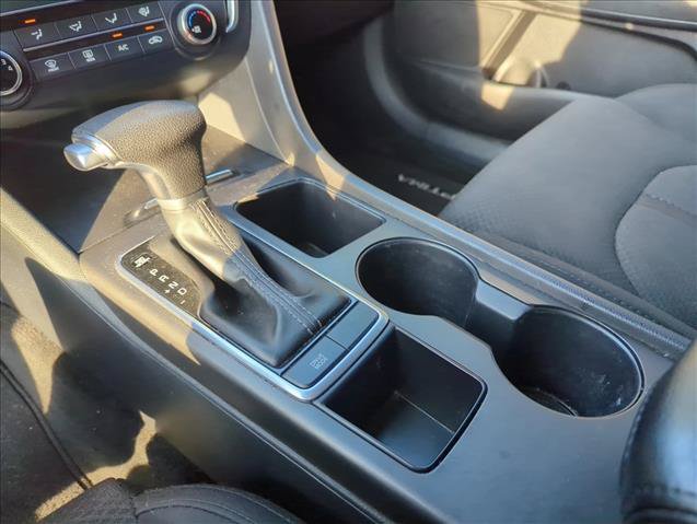 Used 2018 Kia Optima LX w/ 17" Alloy Wheels Package FWD image 17