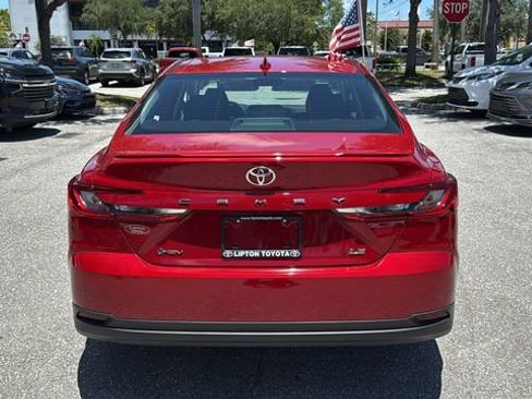 Used 2025 Toyota Camry LE w/ Convenience Package image 6