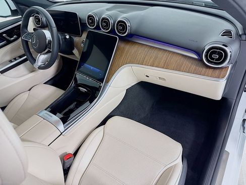 Certified 2025 Mercedes-Benz C 300 Sedan image 17
