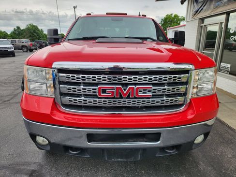 Used 2011 GMC Sierra 2500 SLE w/ SLE Preferred Package AWD/4WD image 8