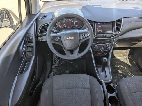 Used 2020 Chevrolet Trax LS w/ Tint and Cruise Package FWD image 15