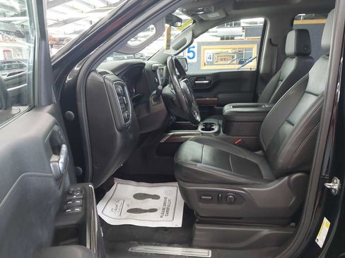 Used 2021 Chevrolet Silverado 1500 RST w/ Redline Edition AWD/4WD image 4