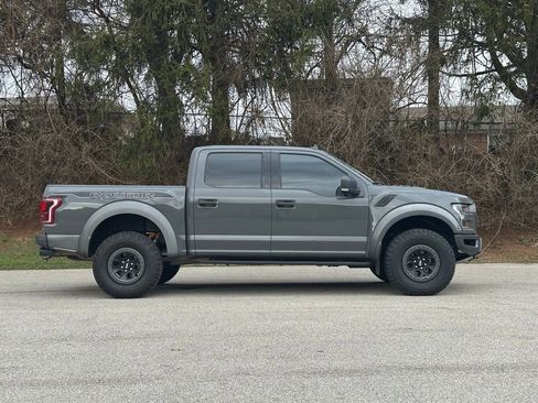 Used 2020 Ford F150 Raptor w/ Equipment Group 801A Mid image 3