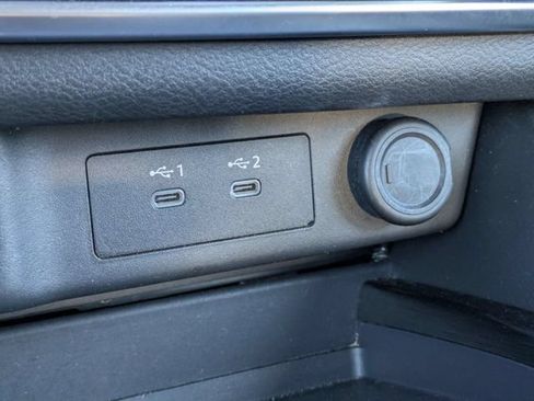Used 2024 Nissan Rogue SV AWD/4WD image 22