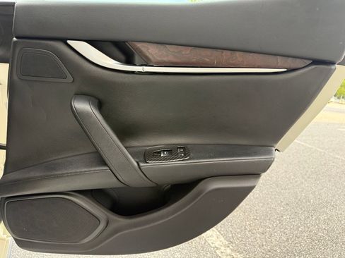 Used 2014 Maserati Ghibli S Q4 AWD/4WD image 46