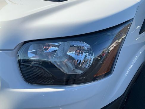 New 2026 Ford Transit 250 148 Medium Roof image 9