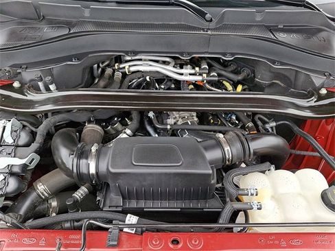 Certified 2023 Ford Explorer Platinum w/ Equipment Group 601A image 28