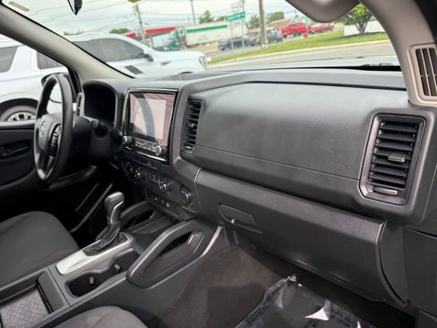 Used 2022 Nissan Frontier S w/ Technology Package AWD/4WD image 27