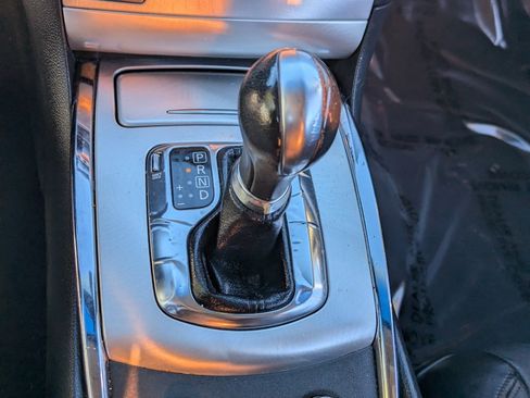 Used 2015 INFINITI Q60 Journey w/ Premium Package image 24