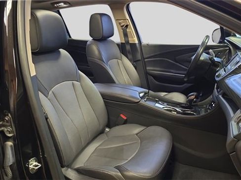 Used 2017 Buick Envision Essence image 12