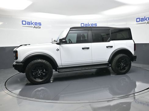 Used 2025 Ford Bronco Outer Banks image 5