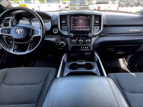 Used 2019 RAM 1500 Big Horn AWD/4WD image 14