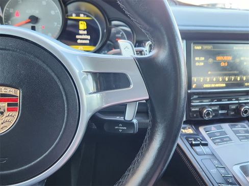 Used 2014 Porsche Panamera GTS w/ Premium Package Plus image 17