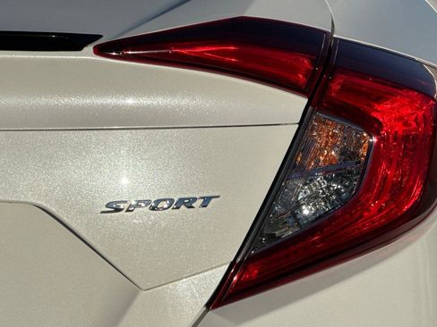 Used 2021 Honda Civic Sport image 29