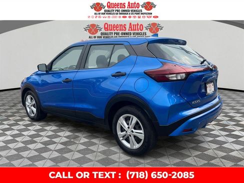Used 2021 Nissan Kicks S FWD image 4