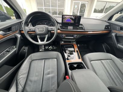 Used 2023 Audi Q5 2.0T Premium w/ Convenience Package