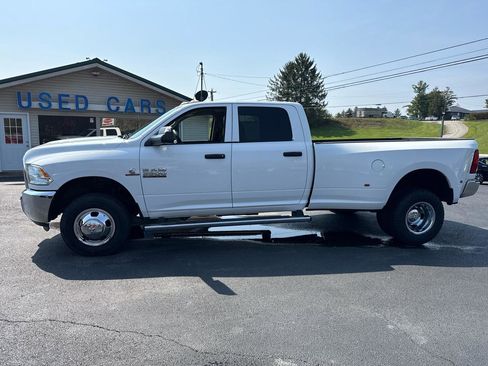 Used 2018 RAM 3500 Tradesman w/ Chrome Appearance Group image 3
