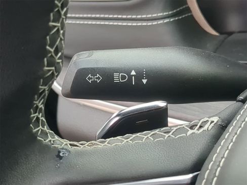 Certified 2023 Jeep Grand Cherokee Overland image 33