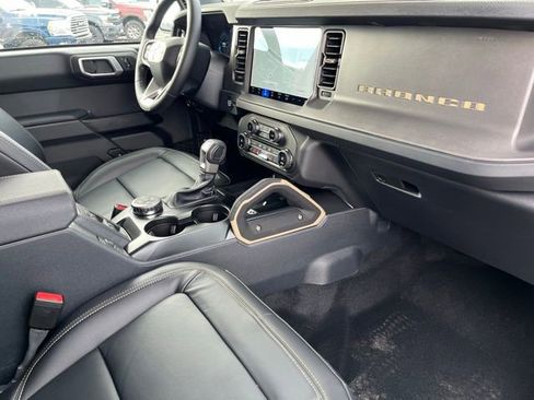 New 2025 Ford Bronco Badlands image 23
