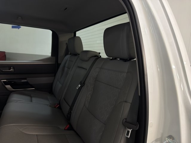 Used 2024 Toyota Tundra Limited AWD/4WD image 20
