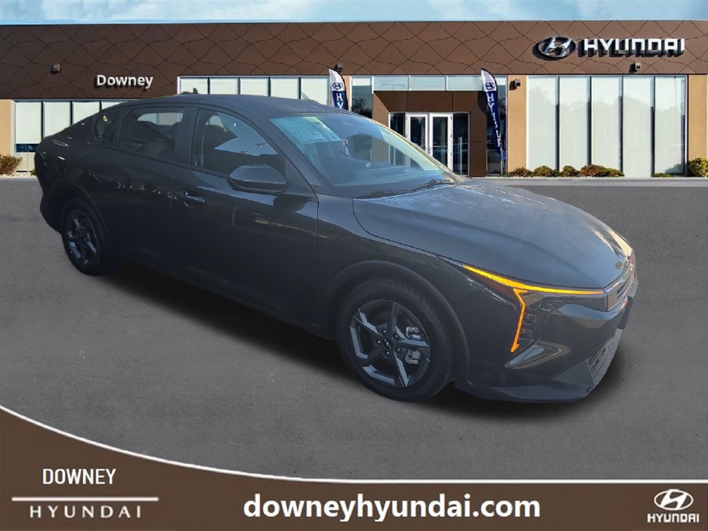 Used 2025 Kia K4 FWD image 5