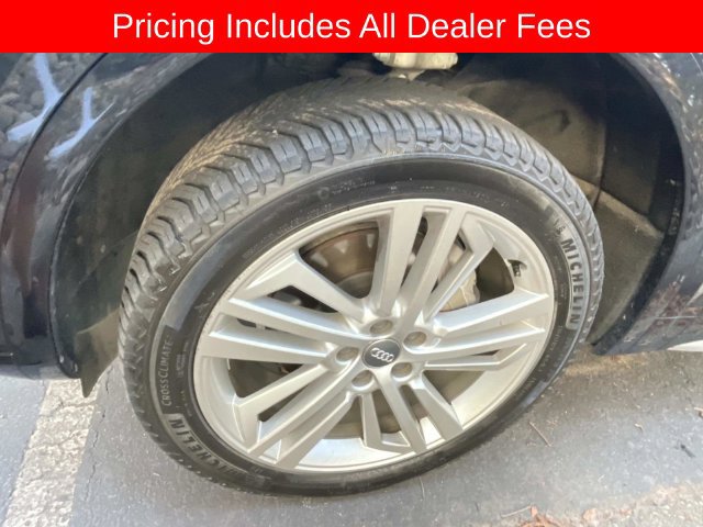 Used 2018 Audi Q5 2.0T Premium Plus w/ Premium Plus Package AWD/4WD image 2