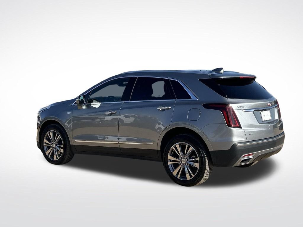 Certified 2025 Cadillac XT5 Premium Luxury AWD/4WD image 4