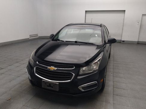 Used 2015 Chevrolet Cruze LT FWD image 15