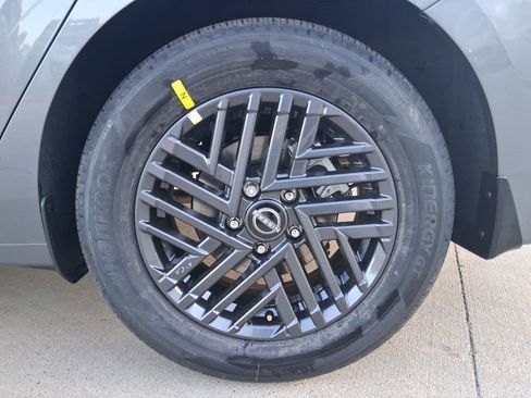 New 2026 Nissan Sentra SV w/ SV Convenience Package FWD image 29