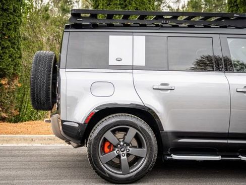Used 2021 Land Rover Defender 110 X image 13