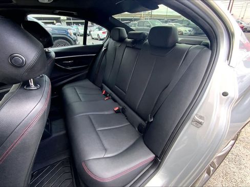Used 2017 BMW 330i Sedan RWD image 30