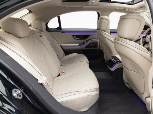 Used 2022 Mercedes-Benz S 580 4MATIC Sedan image 37