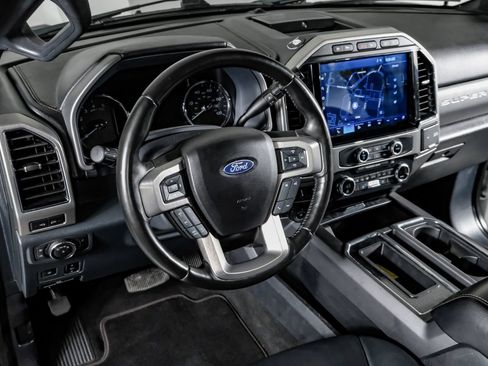 Used 2022 Ford F250 Platinum w/ FX4 Off-Road Package AWD/4WD image 16